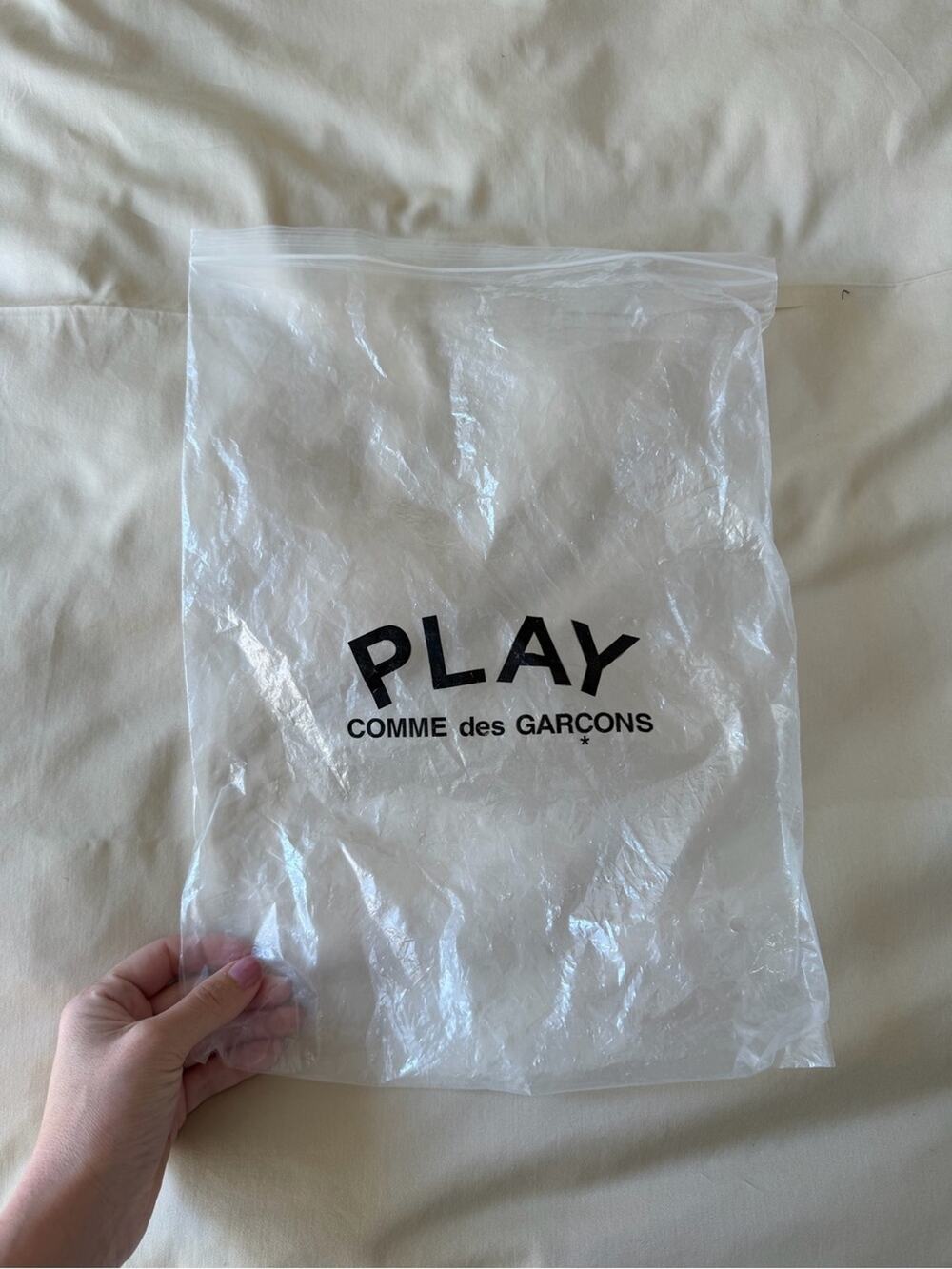 🗽Comme des Garçons PLAY Clear Zip Pouch with Black Logo